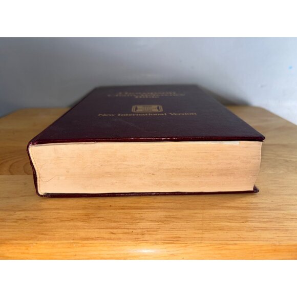 Thompson Chain-Reference Bible New International Version Burgundy Hardcover 1983 - Picture 2 of 16